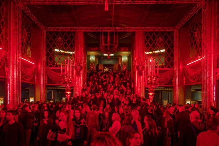 FANTASMA Circus Erotica: in the Most Mythical Parisian Venue