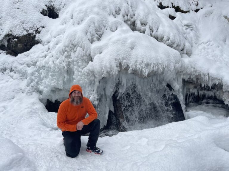 From Anchorage: Chugach State Park Winter Walking Tour