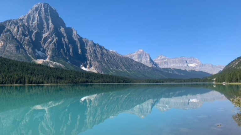 From Canmore/Banff: Icefields Parkway Experience