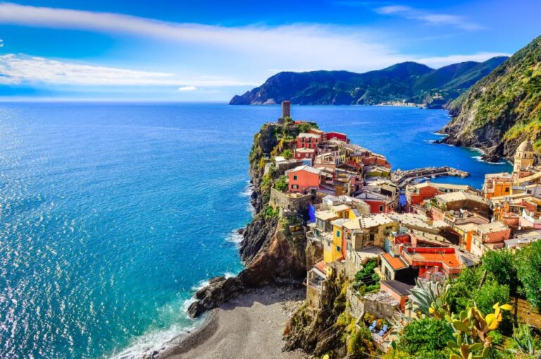 From La Spezia: Highlights of Cinque Terre With a Guide