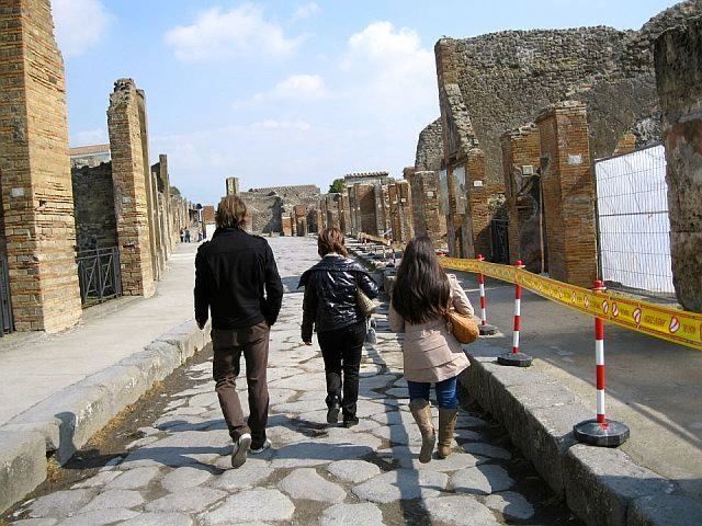 From Rome: Pompeii & Amalfi Coast Full-Day Private Tour - Tour Details