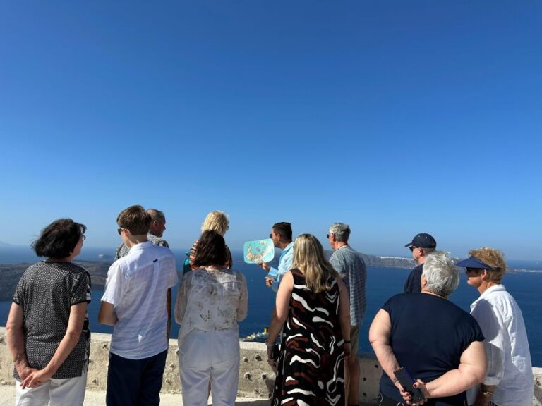 From Santorini: 5-Hour Guided Highlights Tour