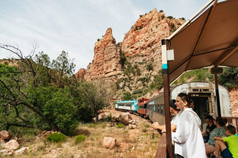 From Sedona: Sightseeing Railroad Tour of Verde Canyon