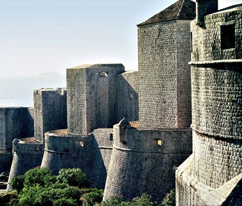 From Split/Trogir: Dubrovnik Guided Tour With a Stop in Ston