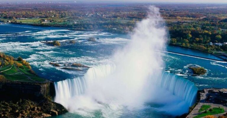 From Toronto: Niagara Falls Private Day Tour