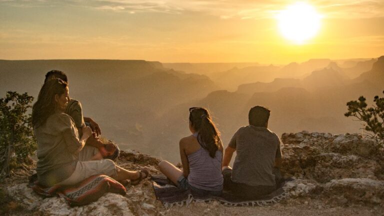 From Tusayan: Grand Canyon Desert View Sunset Tour