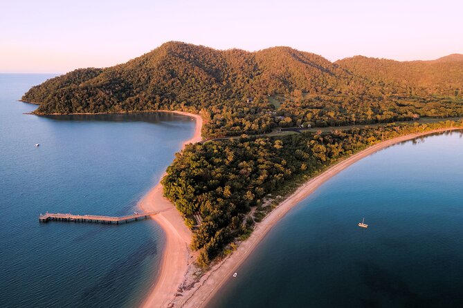 Full Day | Dunk, Barnard, Frankland & Fitzroy Islands Expedition - Expedition Overview