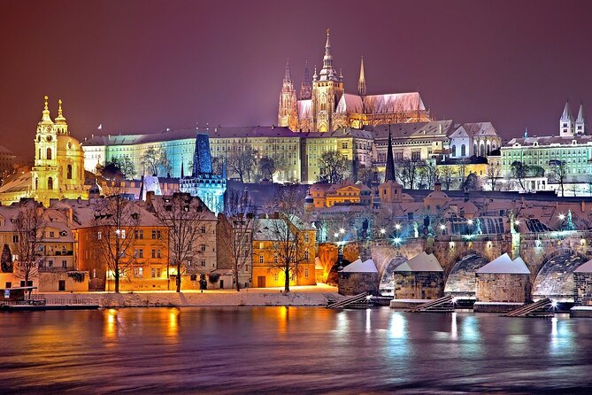 Full-Day Private Tour to Prague From Vienna