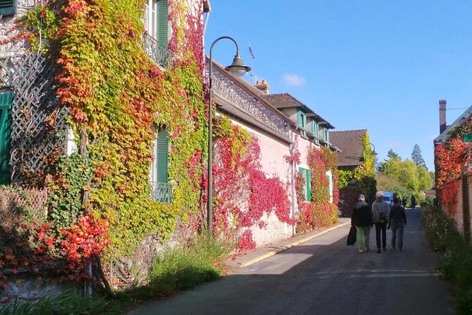 Giverny Half-Day Trip From Paris With Private Driver - Tour Highlights