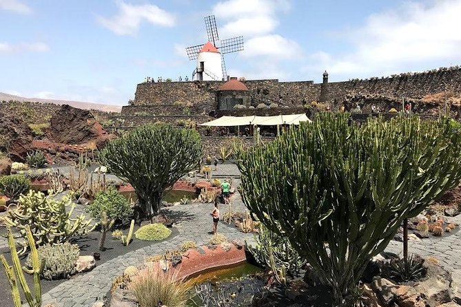 Grand Tour Lanzarote Experience: the Footprint of the Landscape