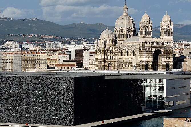 Guided Tour in Marseille: Vieux Port & Old City