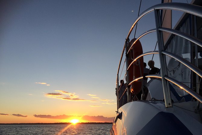 Hervey Bay Champagne Sunset Sail