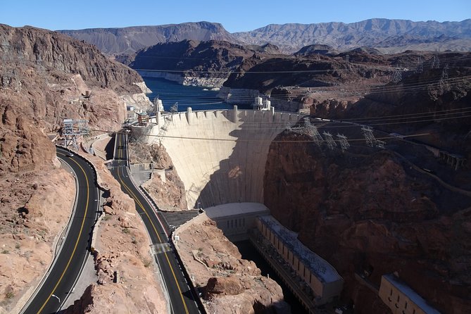 Hoover Dam, Lake Mead and Boulder City Tour With Private Option