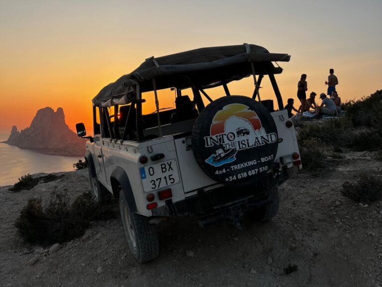 Ibiza: Combo Boat Trip, 4×4 Safari and Es Vedra Sunset Hike