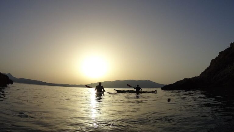 Kissamos: Sunset Kayak Tour to Shipwreck & Exclusive Beach