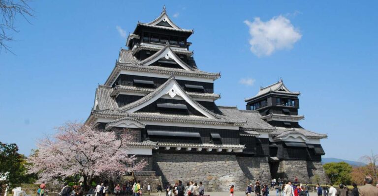 Kumamoto Castle: Audio Guide of Resilient Castle