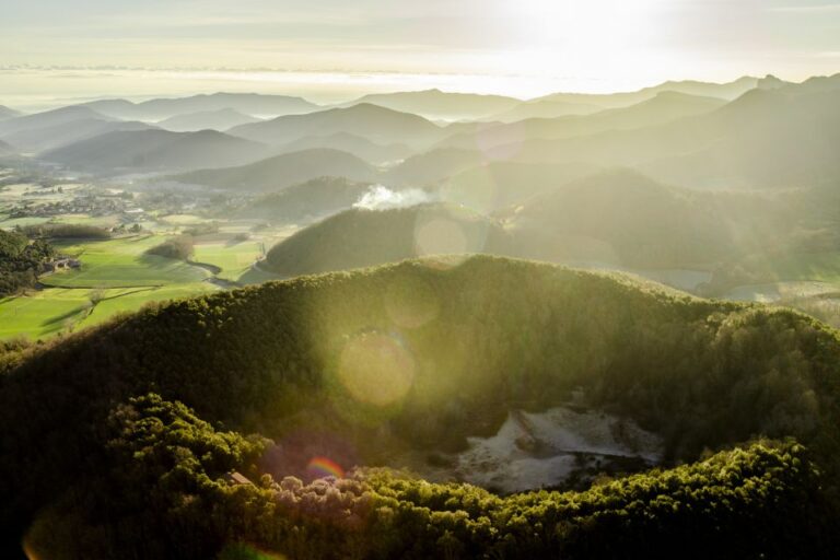 La Garrotxa Volcanoes Half-Day Hot Air Balloon Flight