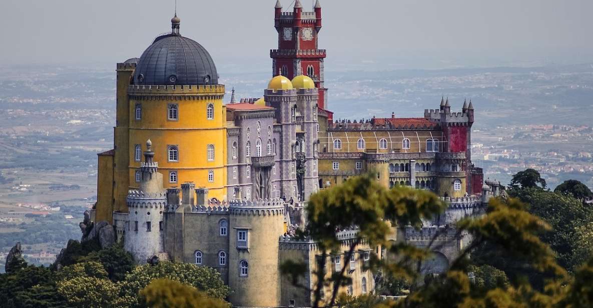 Lisbon: Wonders of Sintra & Cascais Private Day Tour - Tour Details