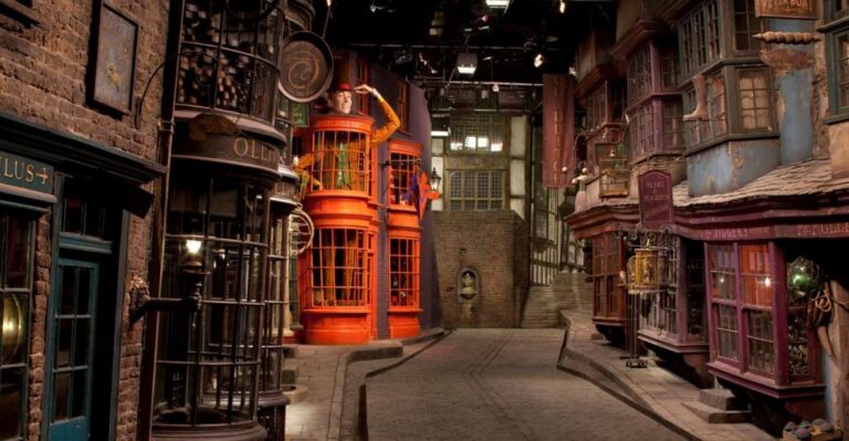 London: Warner Bros. Studio Tour With Return Transportation