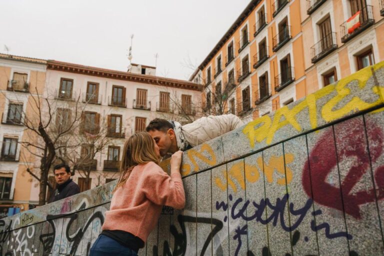 Madrid Love Story: Photography Session for Couples