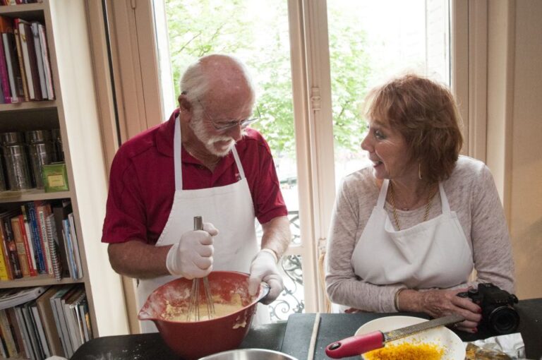 Market Visit and Cooking Class With a Parisian Chef