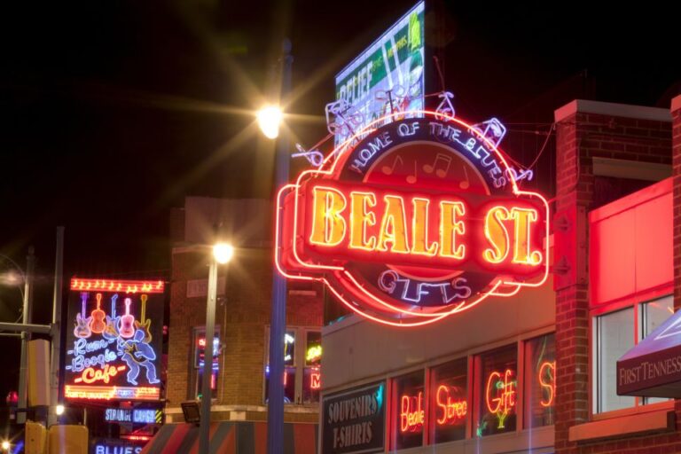 Memphis: Self-Guided Audio Walking Tour of Beale Street