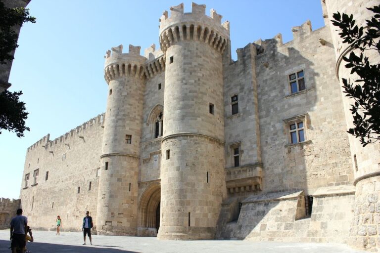 Momentous Walking Tour In Rhodes Old City