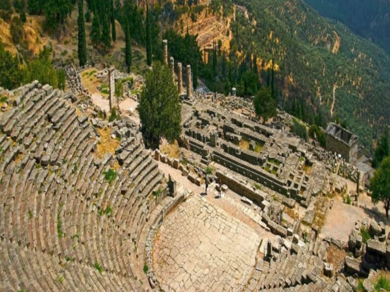 Mystical Delphi & Arachova Private Tour & Free Audio Tour