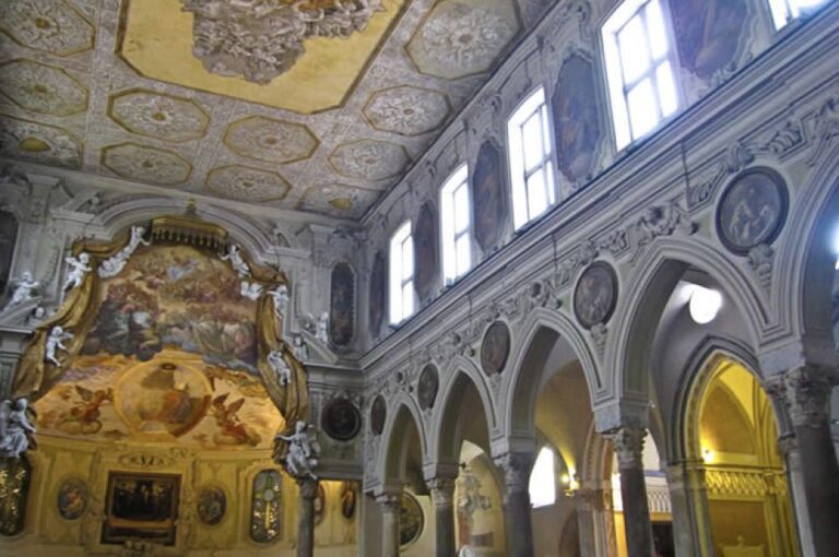 Naples: Private City Tour With Castel Santelmo and Churches
