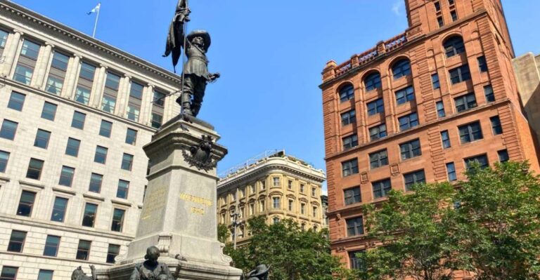 Old Montreal: 1.5-Hour Walking Tour of the East Side