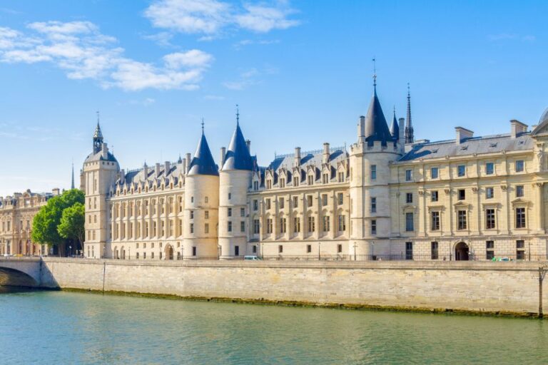 Paris: Conciergerie Ticket With Histopad