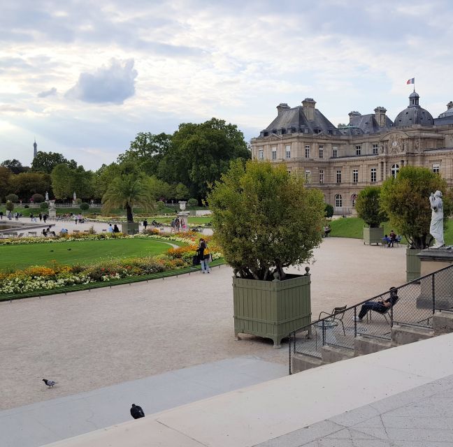 Paris: Luxembourg Garden Self-Guided Audio Tour