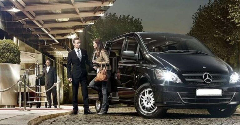 Paris : Private Premium Transfer to or From Le Mans