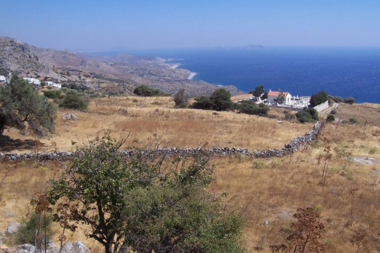 Plakias: Escape to the South Guided Walking Tour