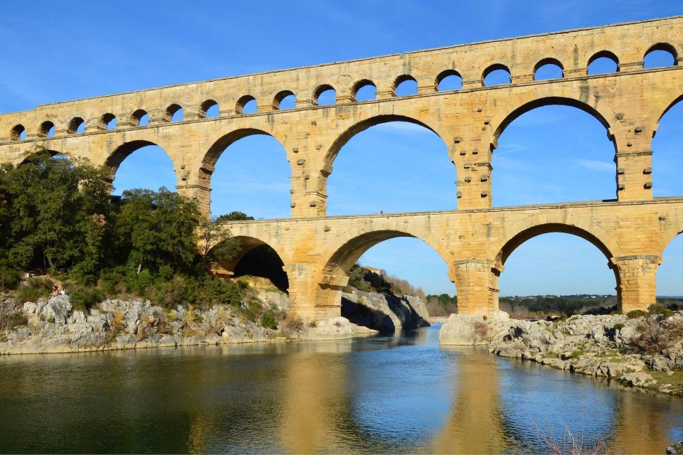 Pont Du Gard : the Digital Audio Guide - Discover Pont Du Gards Secrets