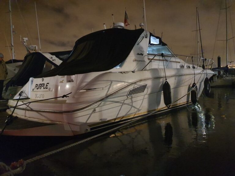 Porto: Private Boat Down Douro River