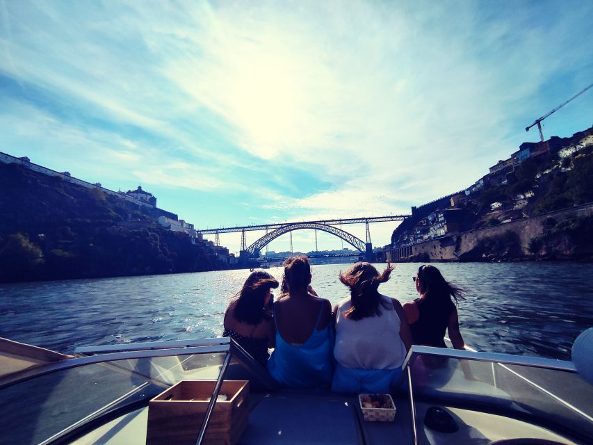 Porto: Private Boat Trip on Douro River (max 6px) 2h - Experience Details