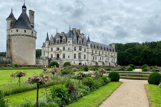 Private Chenonceau, Chambord Minivan Trip From Paris Wine Tasting - Tour Itinerary Highlights