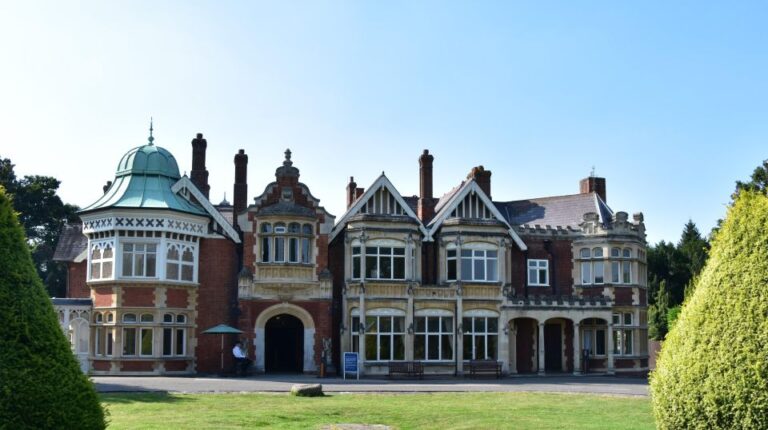 Private Day Tour to Bletchley Park.