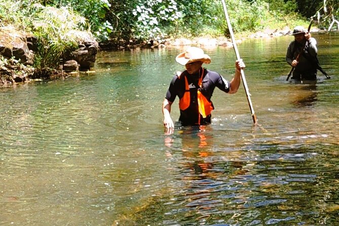 Private Jungle Waterfall Adventure, Wit Da Native Hawaiian Dundee