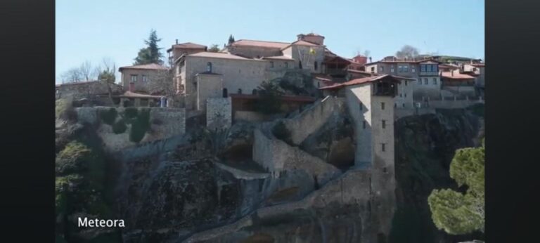 Private Tour of Meteora With a Pickup