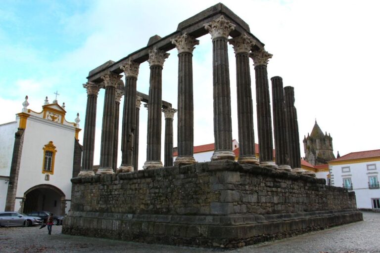 Private Tour to Évora and Alentejo With Wine Tasting