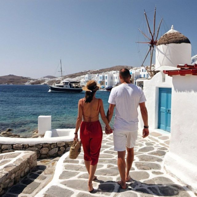 Private Transfer Mykonos:Hotel/Villa to Aiport/Port Minivan