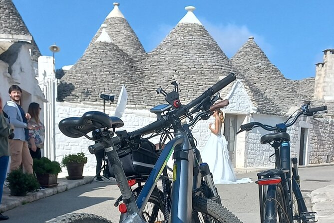 Puglia by E-Bike  - Alberobello & Locorotondo - Tour Highlights