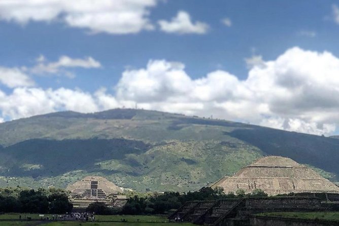 Pyramids of Teotihuacan Private Tour