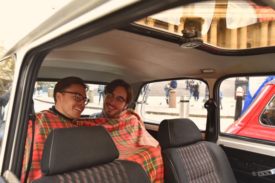 Romantic Private Guided Tour of London - Unique Experience in a Classic Mini