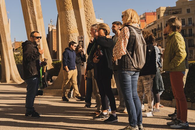 Sagrada Familia Guided Tour With Skip the Line Ticket - Tour Details