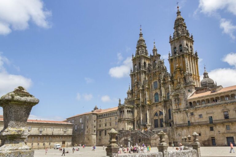 Santiago De Compostela: Private Tour