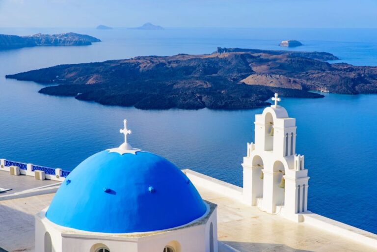 Santorini: Private Guided Sightseeing Day Tour