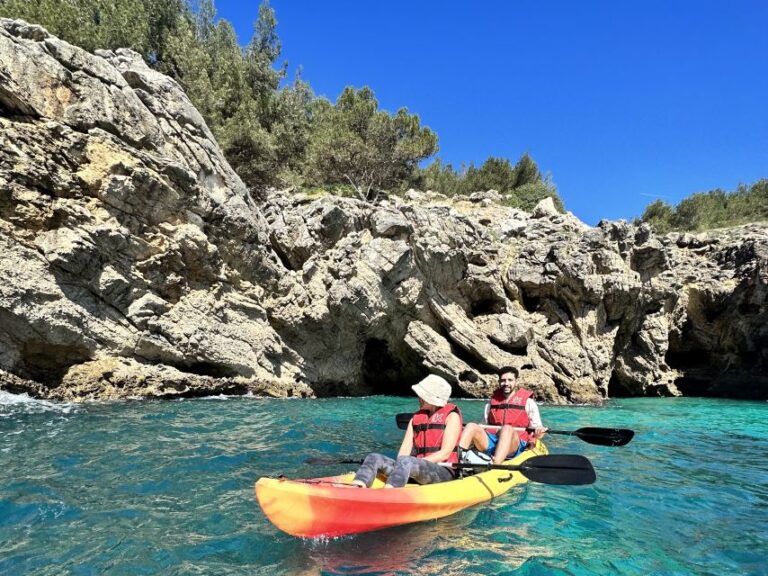 Sesimbra: Arrábida Natural Park Kayak Tour